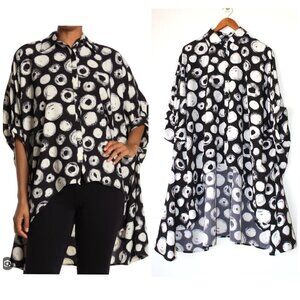 P Luca Milano Oversize Dot High Low Hem Blouse Sz. OS Button front Black & White